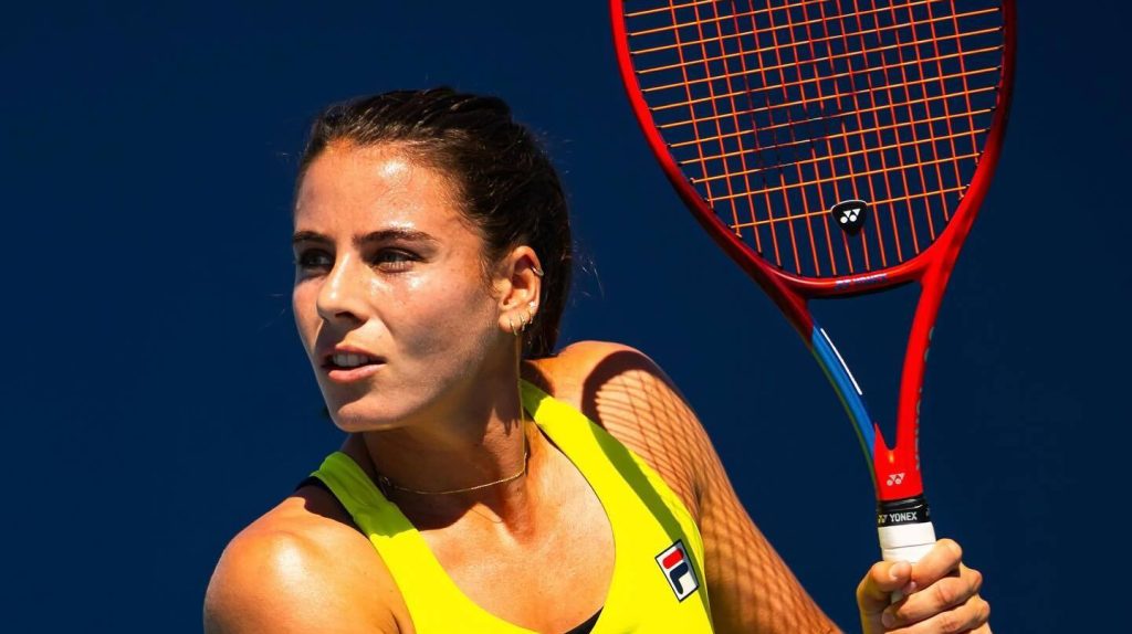 Emma Navarro Age: How Old Is This Rising Tennis Star?