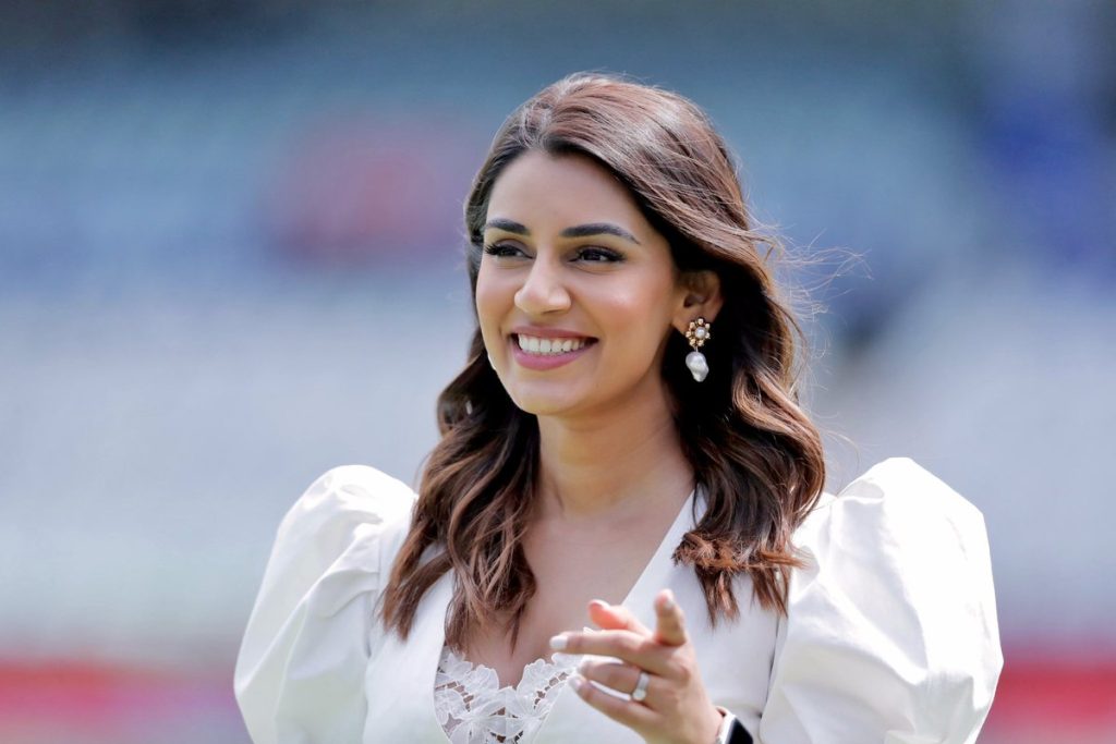 Sanjana Ganesan Age, Net Worth, Relationship Status, Career & Family 2026